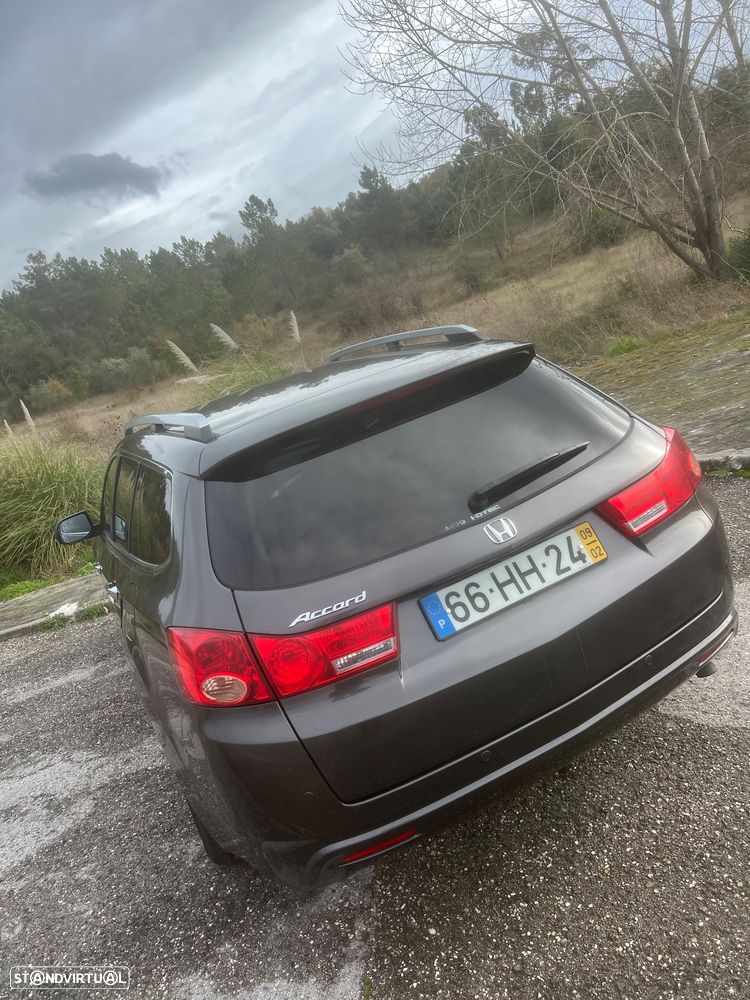 Honda Accord Tourer 2.2 i-DTEC Executive Advance Automatic - 12