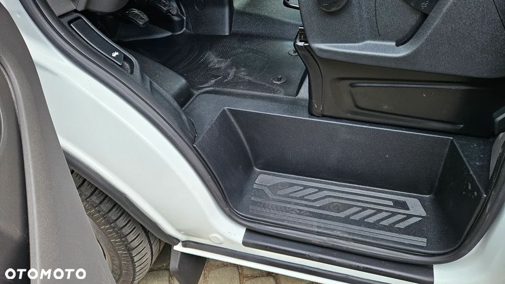Ford Custom 2,0 TDCI L2 Długi Klima Webasto Kamera Podgrzewana Szyba Hak - 23