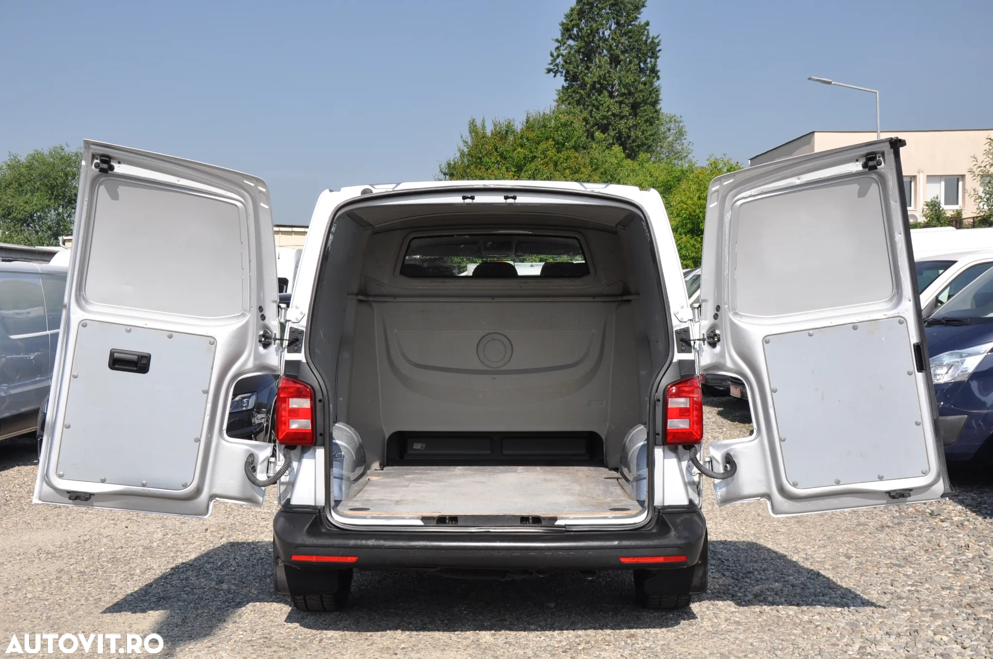 Volkswagen Transporter T6 L2H1 Doka - 7