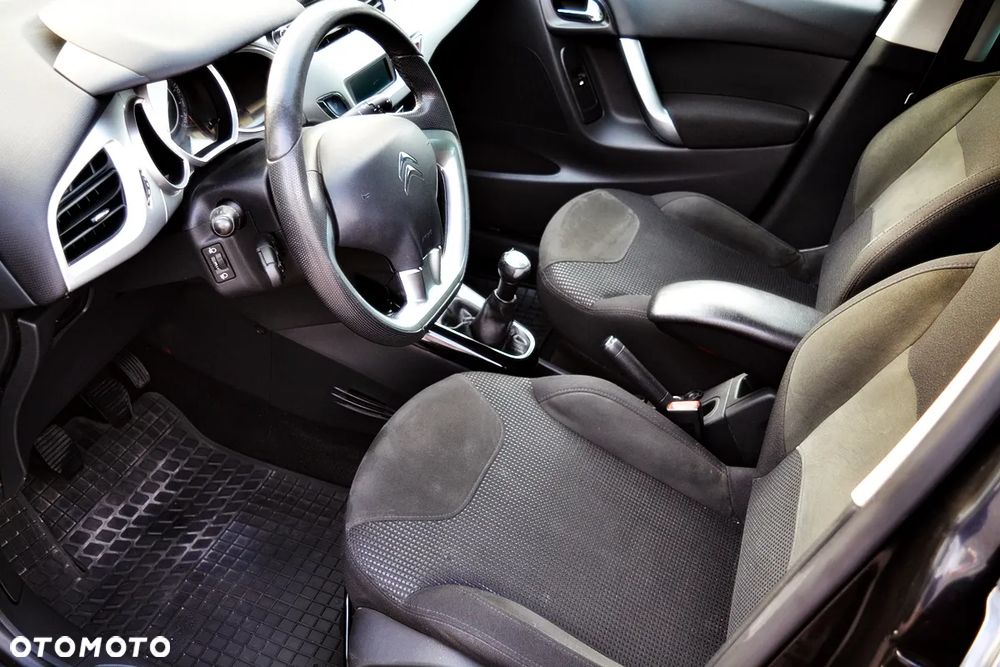 Citroën C3 1.6 HDi FAP Exclusive - 19