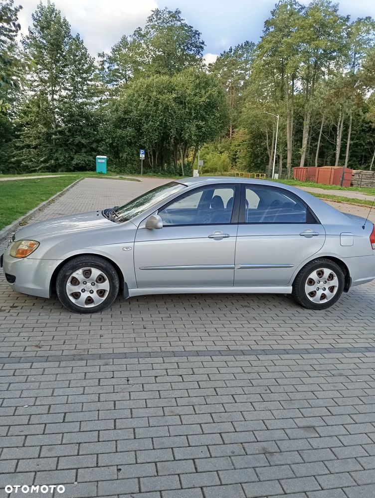 Kia Cerato 1.6 CRDi Optimum - 4