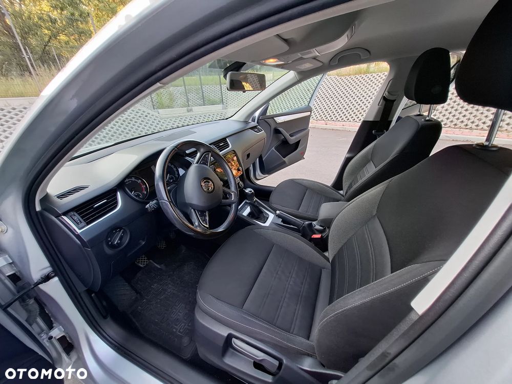 Skoda Octavia 1.4 TSI Ambition - 13