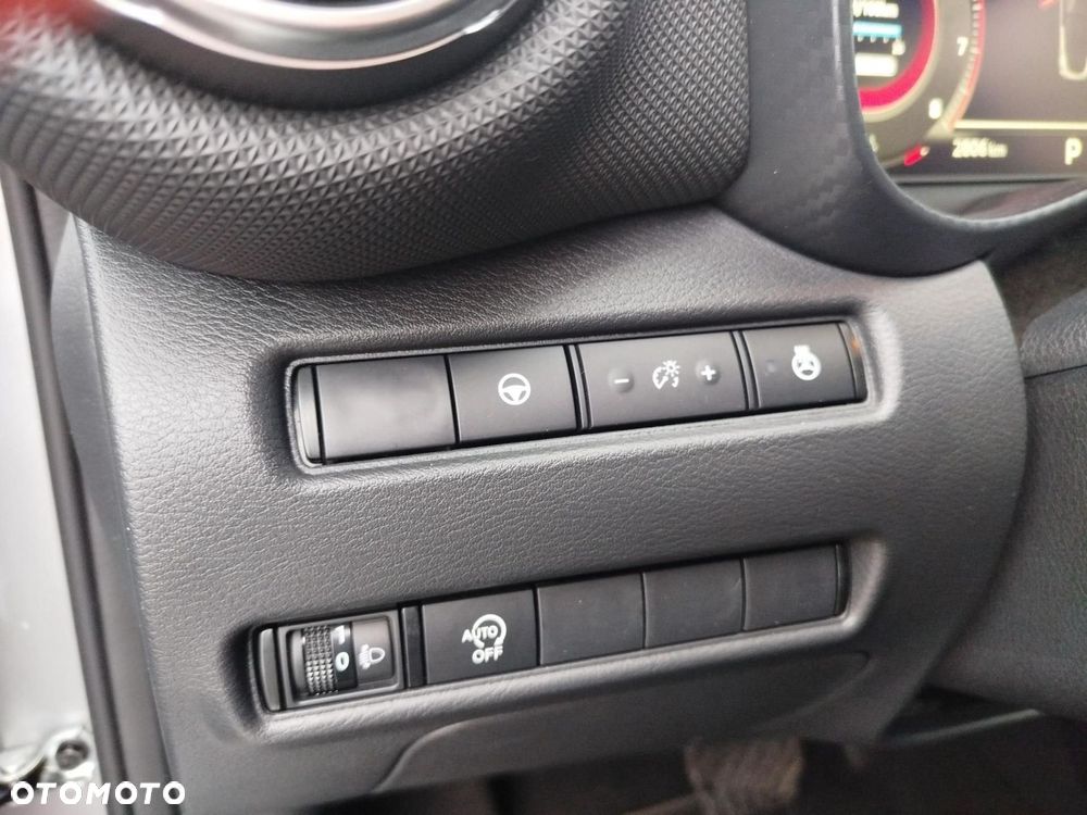 Nissan Juke 1.0 DIG-T N-Connecta DCT - 20