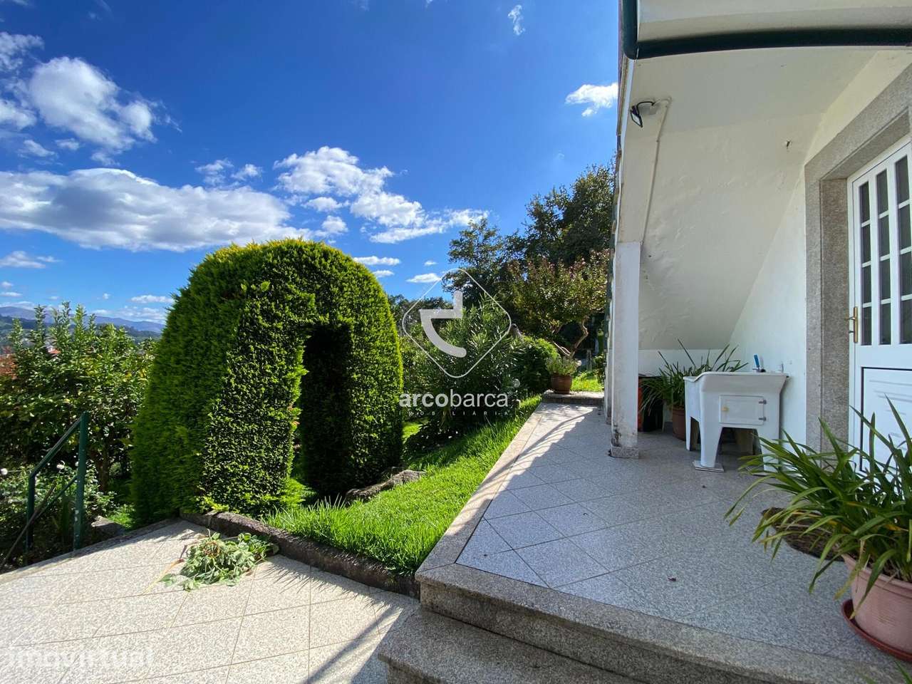 Moradia T3 com Jardim, Vistas e Garagem em Parada – Arcos de Valdevez - Grande imagem: 3/39