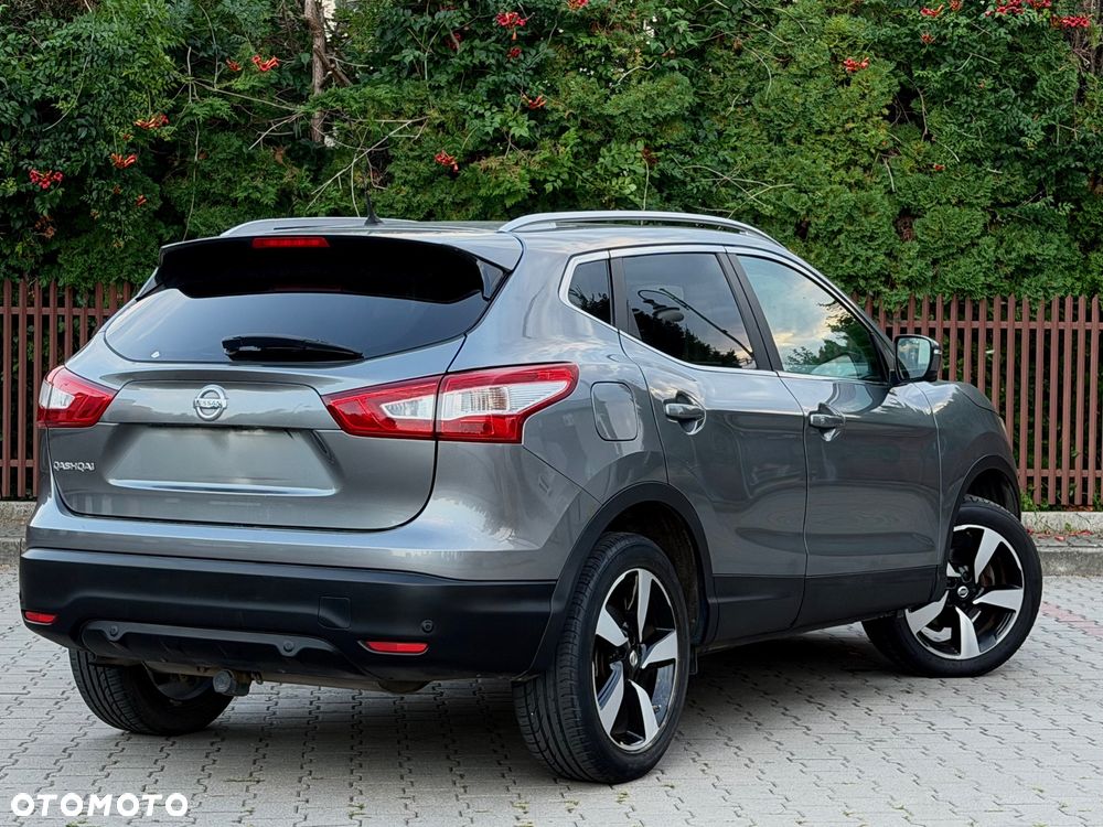 Nissan Qashqai - 14