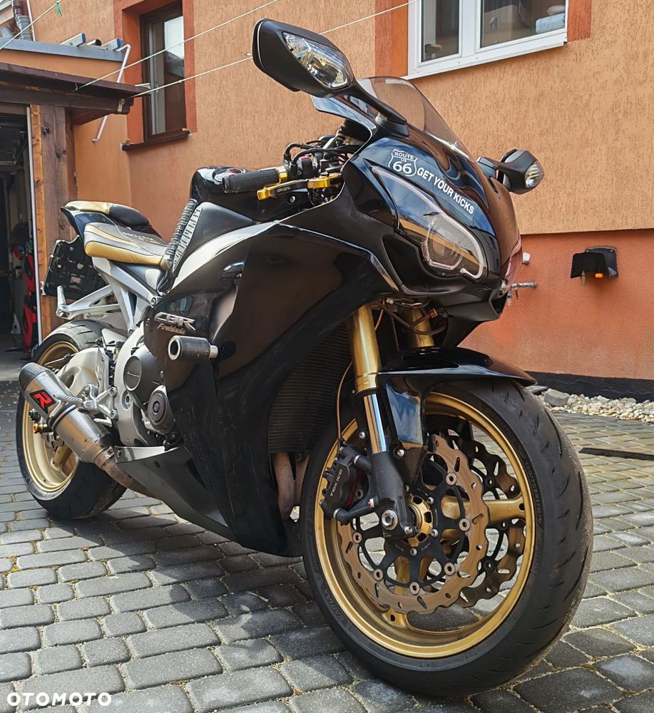 Honda CBR - 2