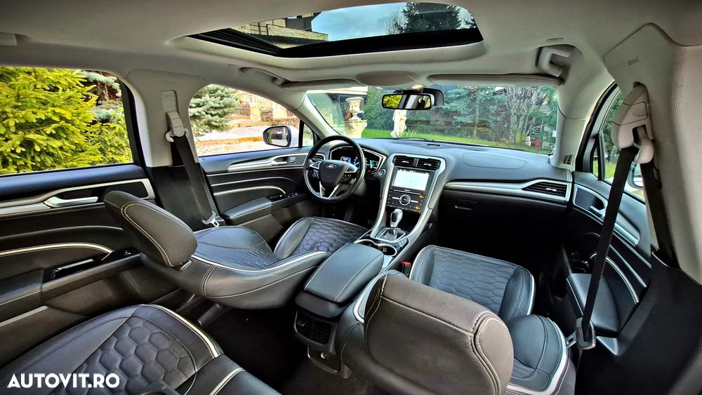 Ford Mondeo 2.0 Hybrid CVT VIGNALE - 22