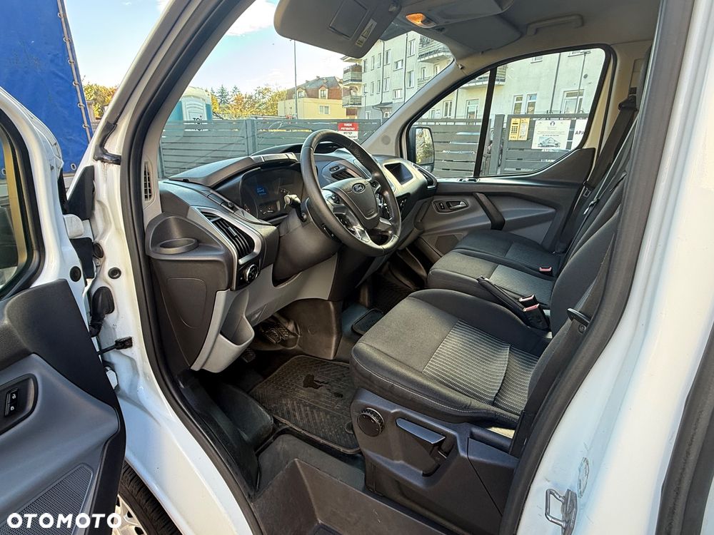 Ford Transit Custom - 10