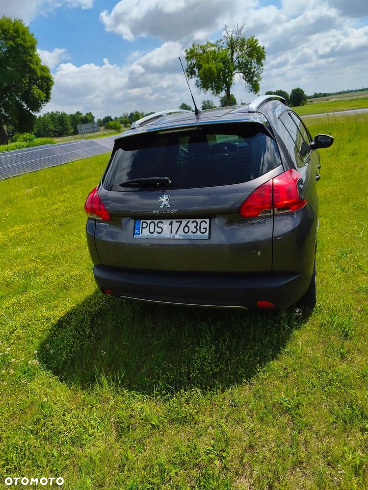 Peugeot 2008 1.6 BlueHDi Allure S&S - 3