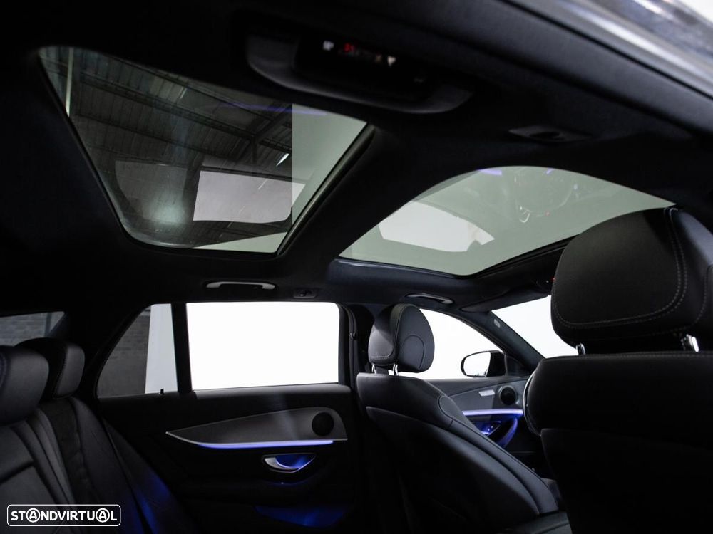 Mercedes-Benz E 300 de AMG Line - 14