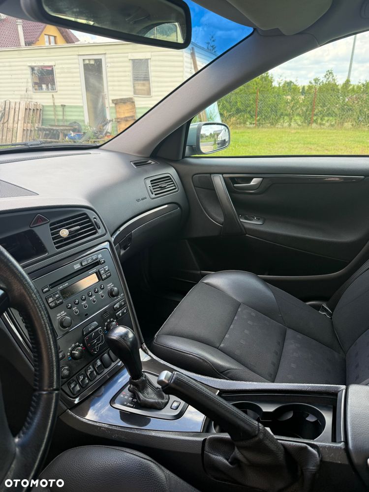 Volvo S60 2.5T Momentum - 11