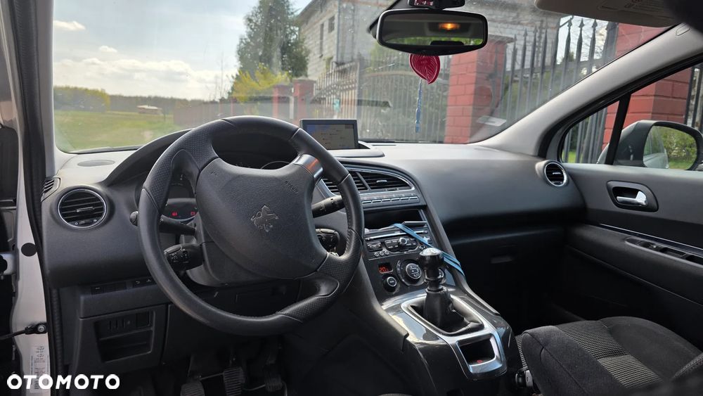 Peugeot 5008 155 THP Premium - 9