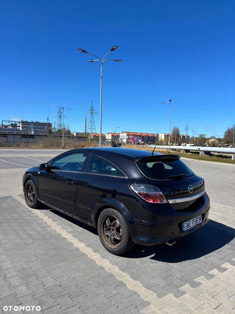 Opel Astra 2.0 T Sport - 7