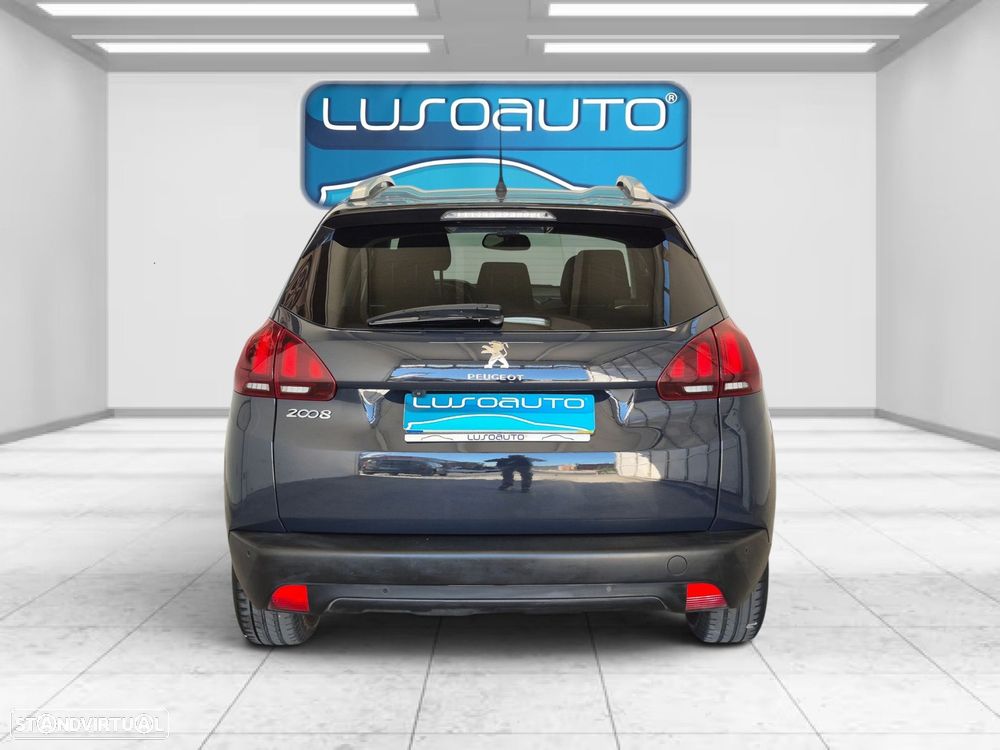 Peugeot 2008 1.2 PureTech Style - 7