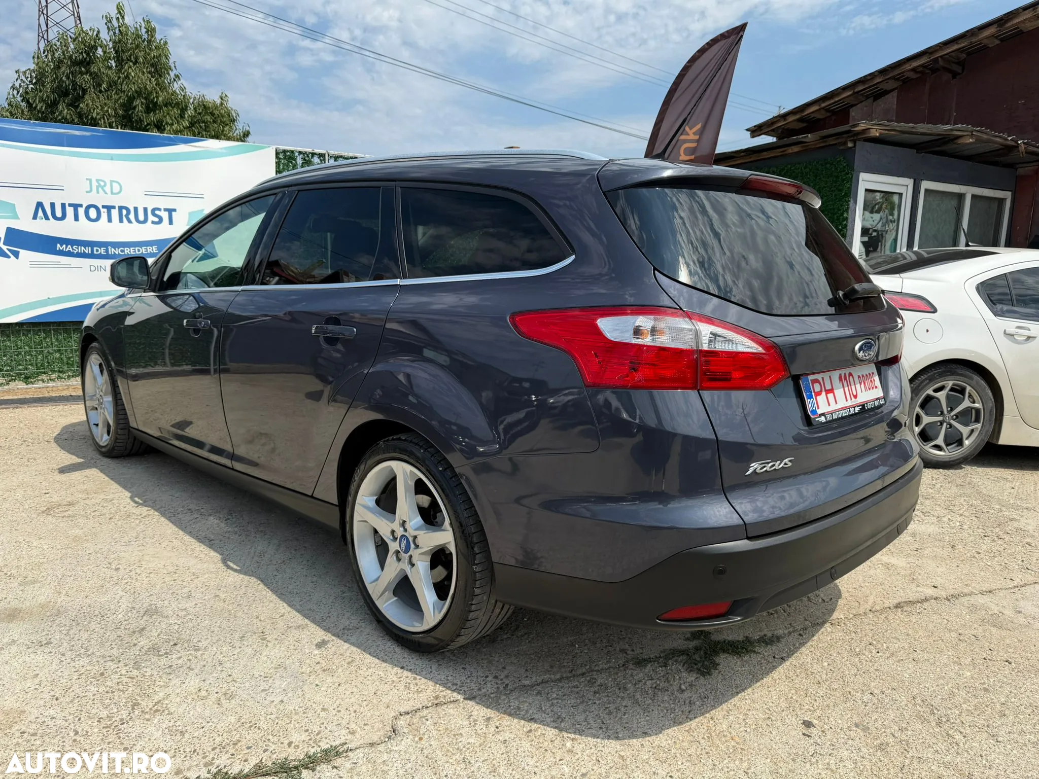 Ford Focus 1.6 TDCi ECOnetic 88g Start-Stopp-System Titanium - 6