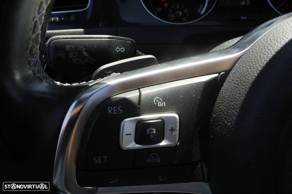 VW Golf 1.4 GTE Plug-in - 16