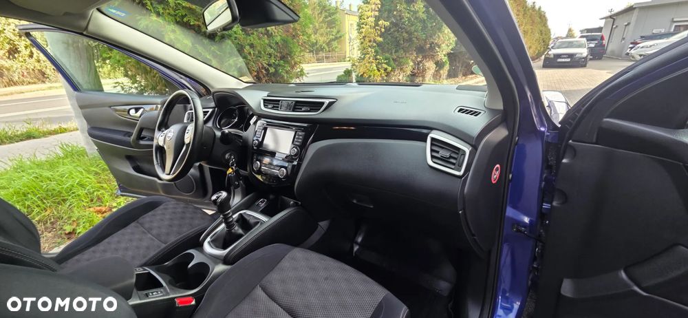 Nissan Qashqai 1.6 DIG-T Tekna+ - 35