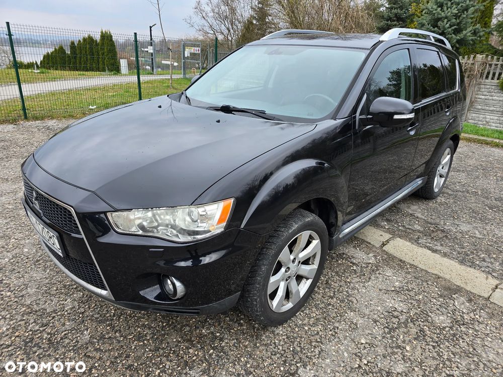 Mitsubishi Outlander 2.0 DID Intense + - 14
