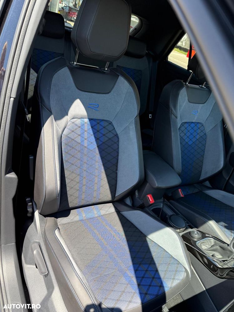 Volkswagen T-Roc R - 13