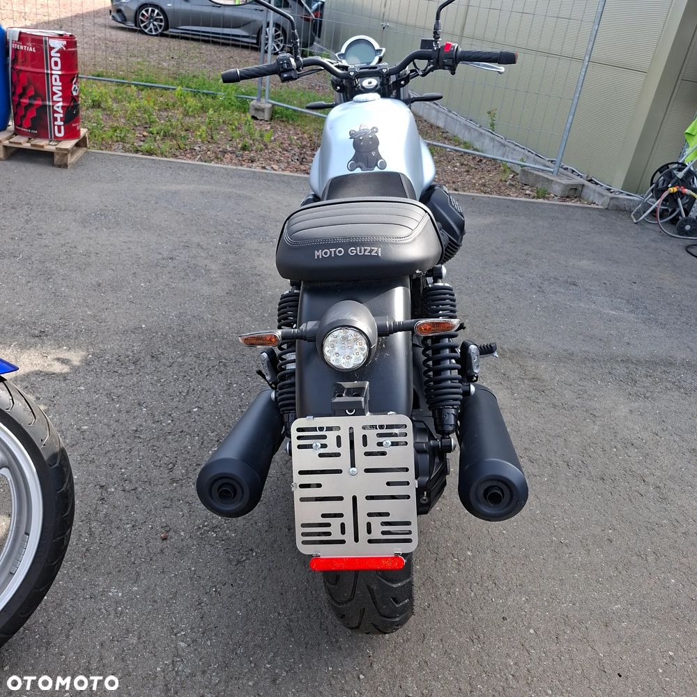 Moto Guzzi V7 - 9