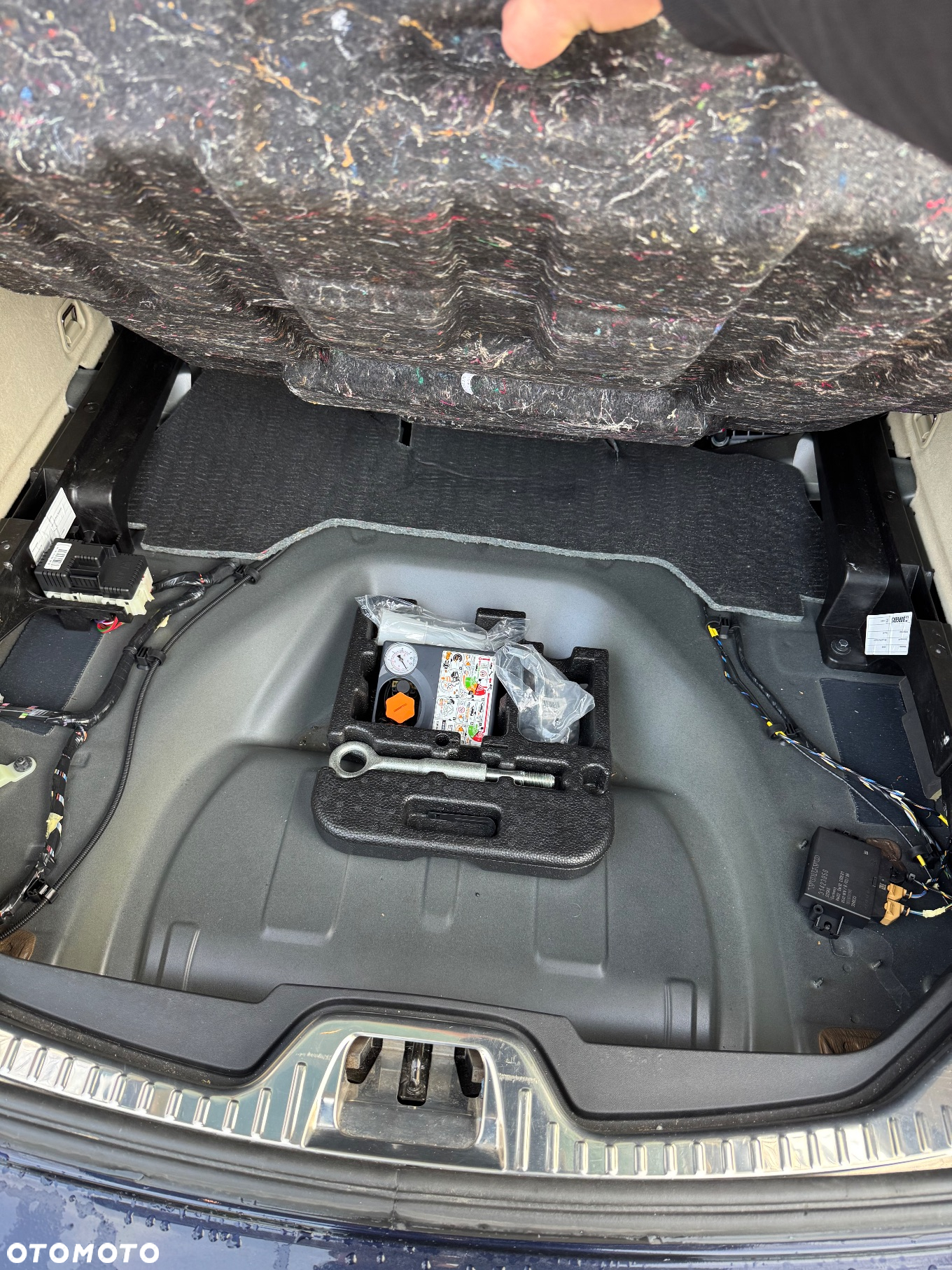 Volvo V60 D3 AWD Momentum Pro - 25