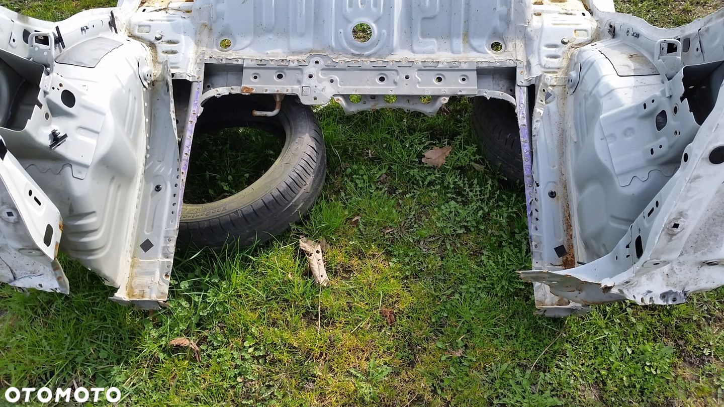 Opel Karl ćwiartka błotnik prawy lewy tył - 7