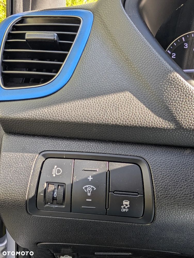 Hyundai i20 - 17