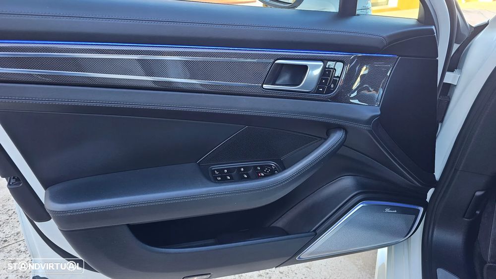 Porsche Panamera Sport Turismo - 14