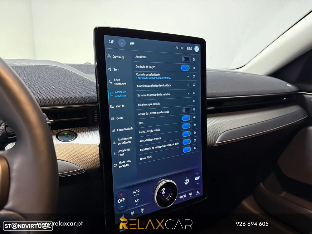 Ford Mustang Mach-E 75.7 kWh Base - 16