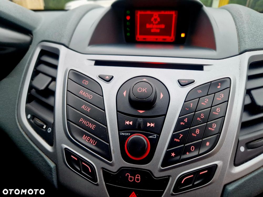 Ford Fiesta - 17