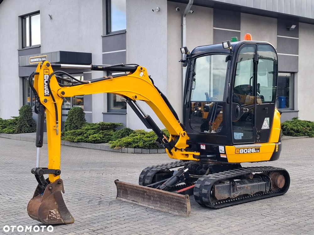 JCB 8026 CTS - 1