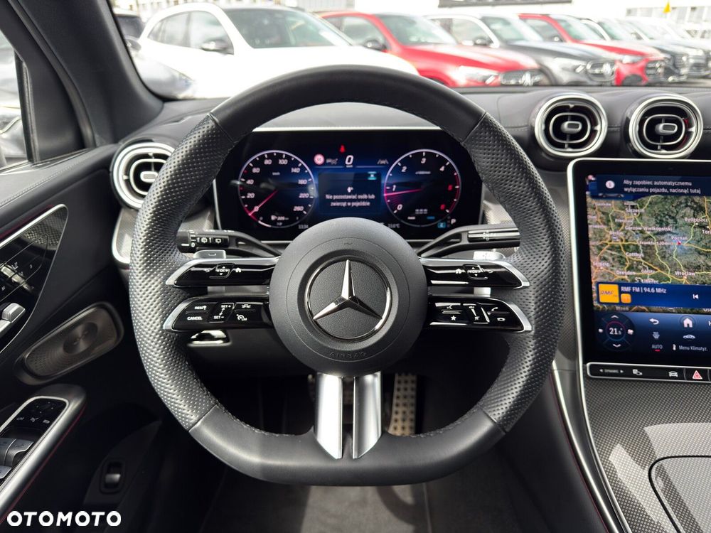 Mercedes-Benz GLC - 21