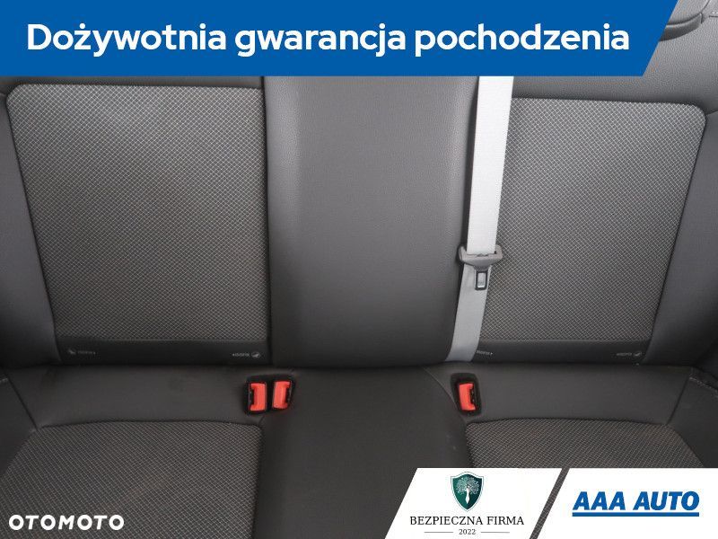 Opel Corsa - 12