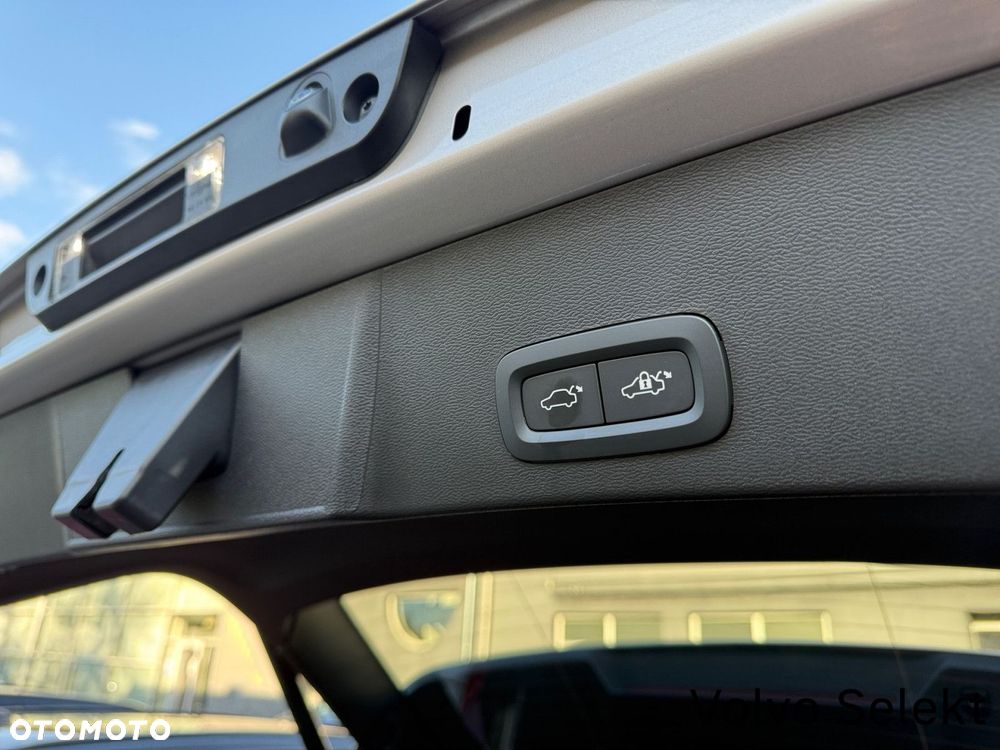 Volvo XC 40 - 31