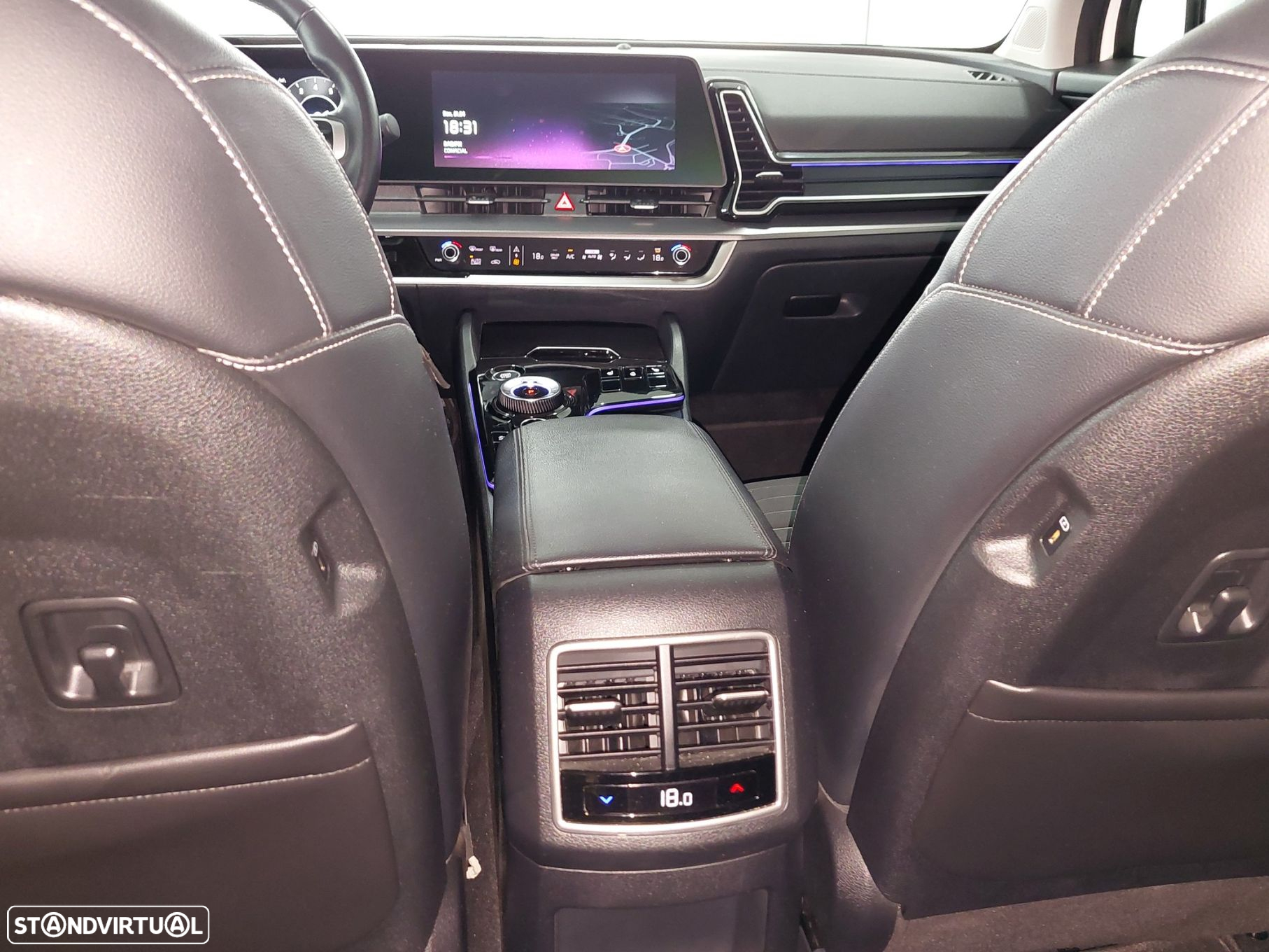 Kia Sportage 1.6 T-GDi HEV Tech - 14