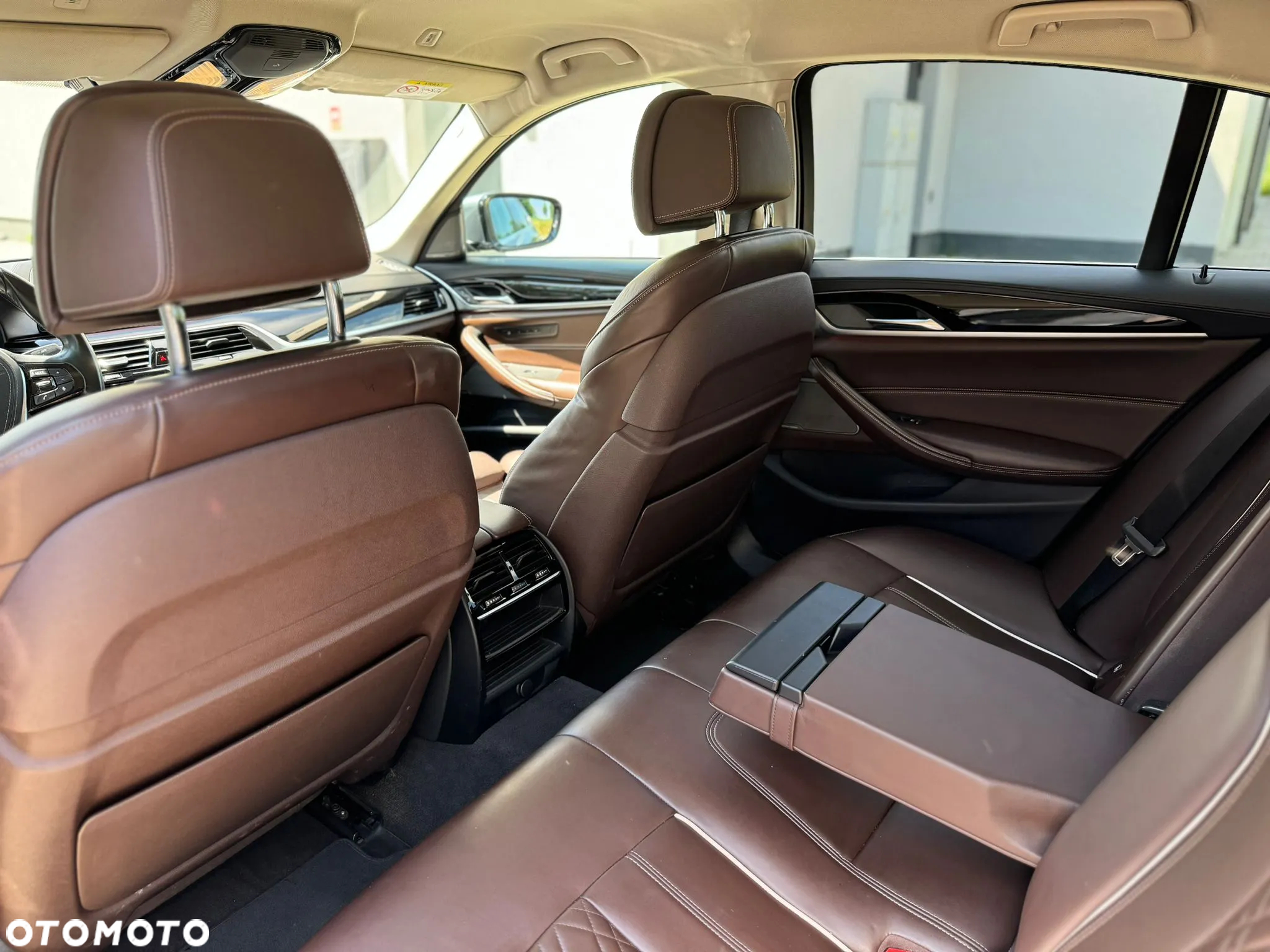 BMW Seria 5 530i xDrive Luxury Line sport - 14