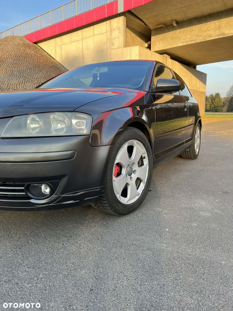 Audi A3 3-drzwiowe 1.6 Ambiente - 3