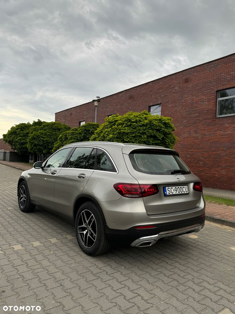 Mercedes-Benz GLC 220 d 4Matic 9G-TRONIC - 3