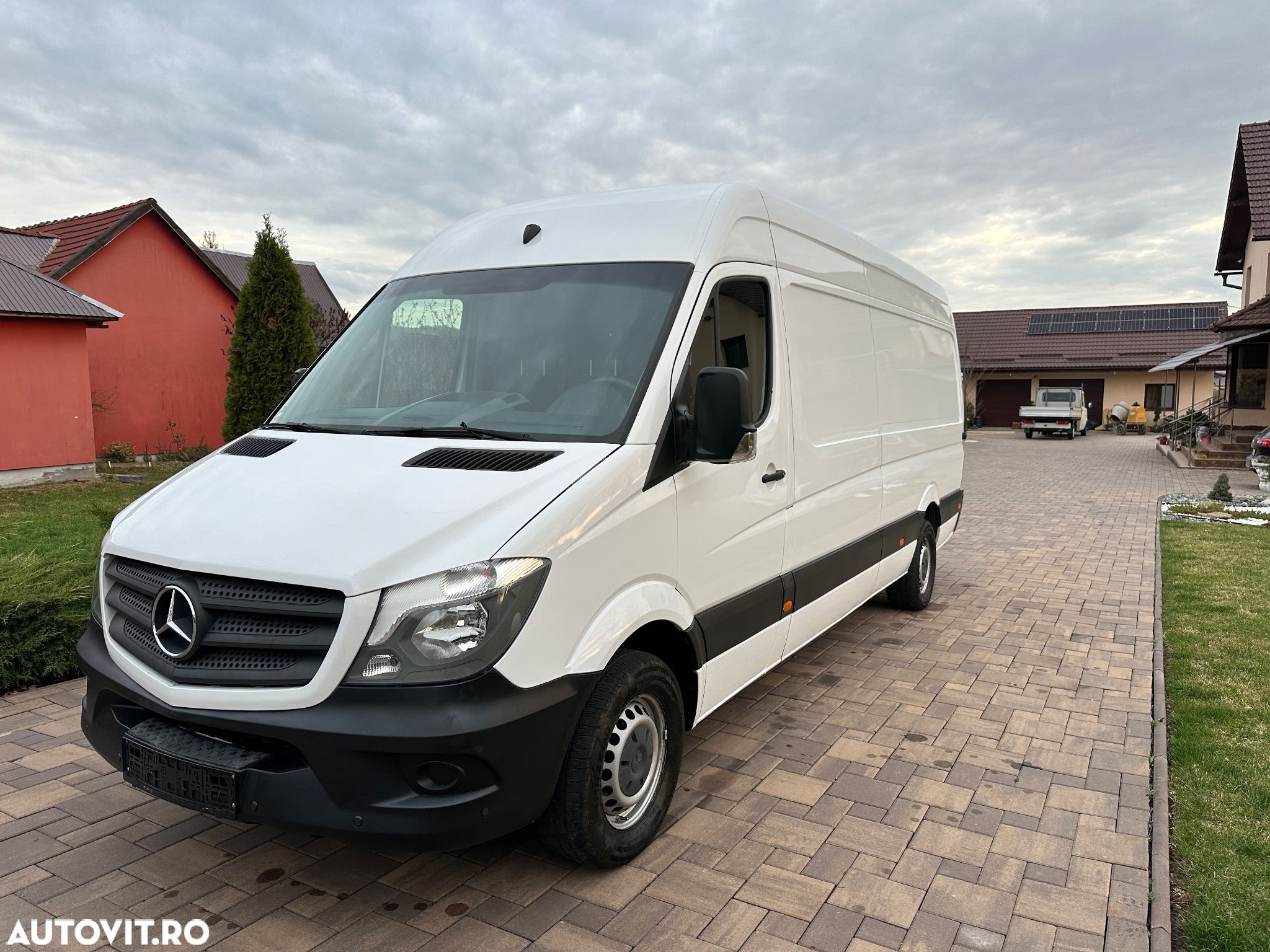 Mercedes-Benz Sprinter 316 Maxi - 1