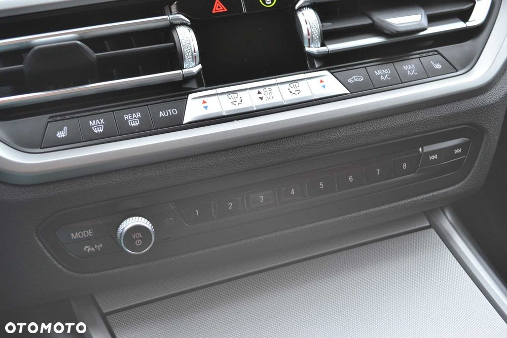 BMW Seria 3 - 8