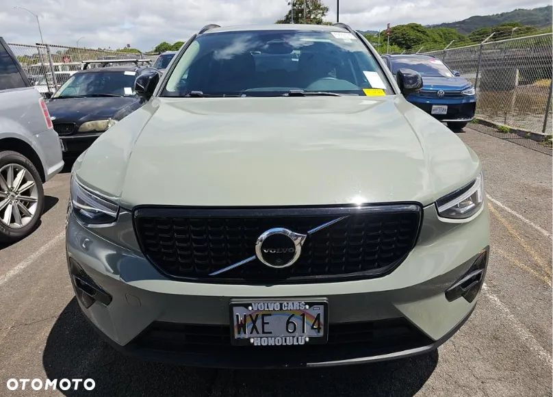Volvo XC 40 B5 B AWD Ultimate Dark - 2