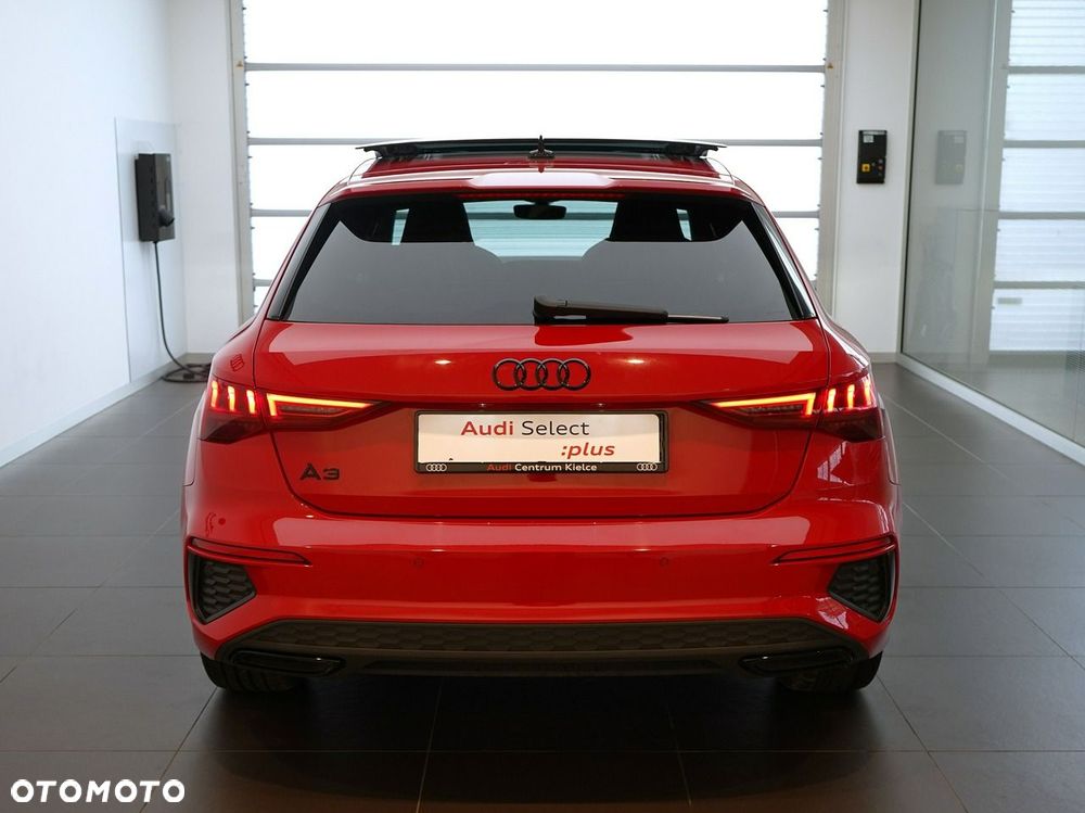 Audi A3 Sportback - 4