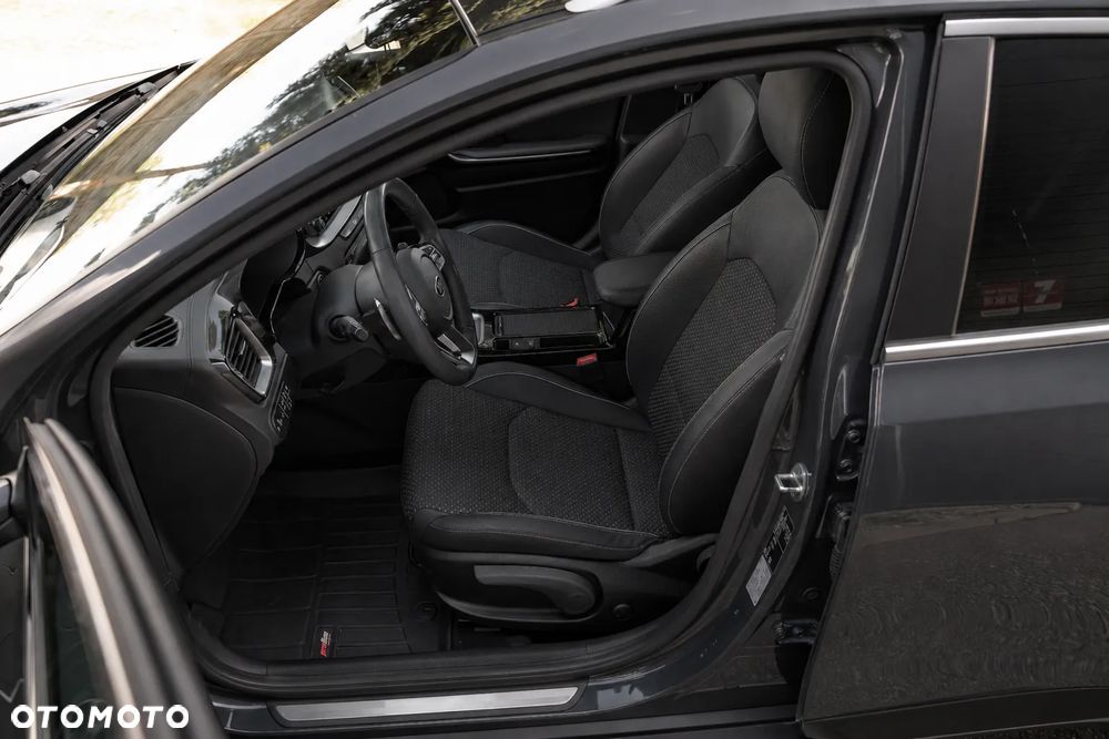 Kia XCeed - 7