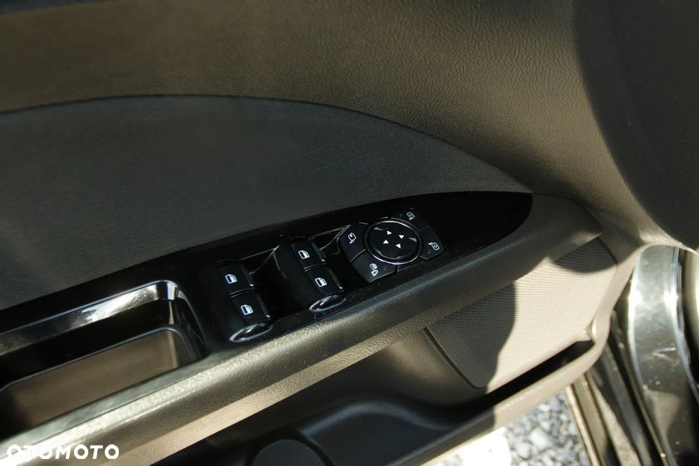 Ford Mondeo 2.0 TDCi Start-Stopp PowerShift-Aut Business Edition - 26