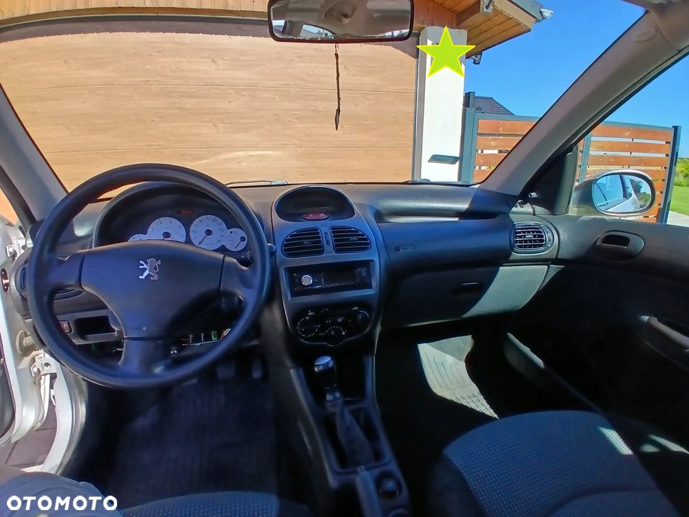 Peugeot 206 75 Grand Filou - 9