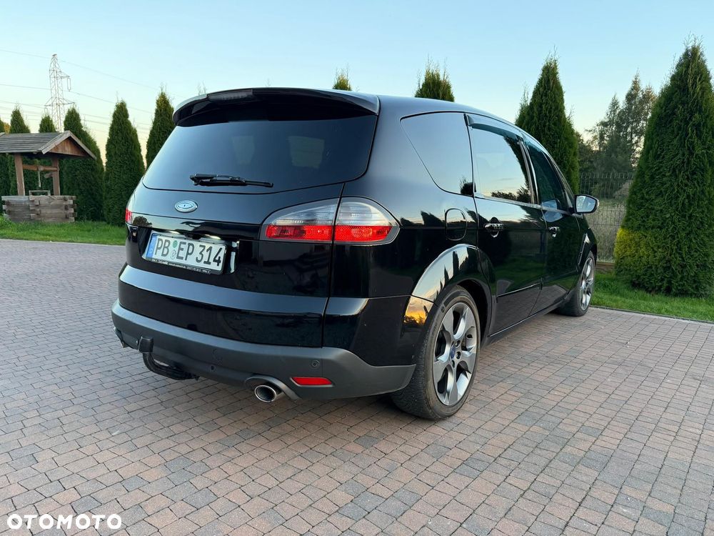 Ford S-Max - 23