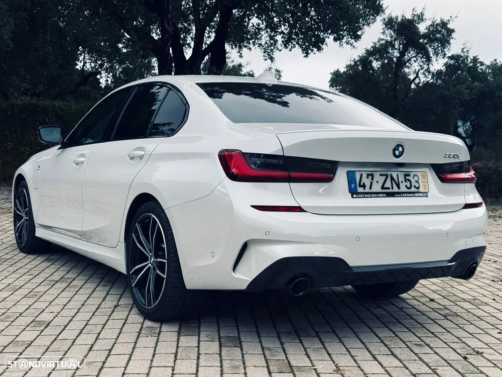 BMW 330 e Pack M Auto - 13