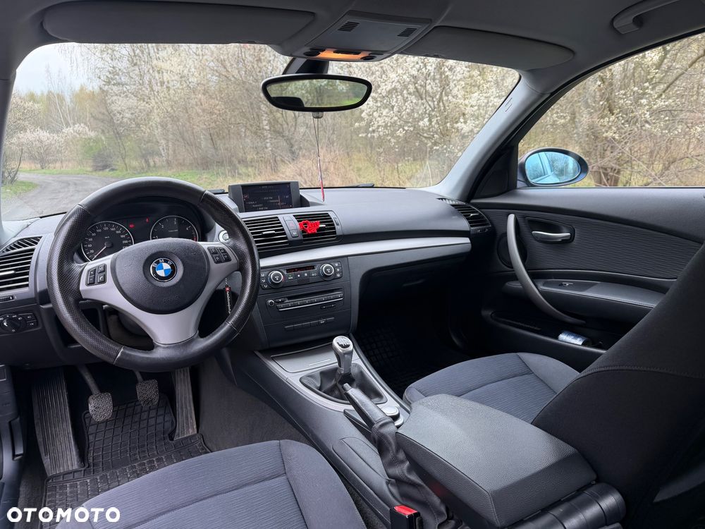 BMW Seria 1 - 10