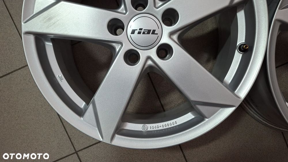 Felgi Aluminiowe 17 Audi A4 B7 5x112 ET 38 Rial Kodak - 3