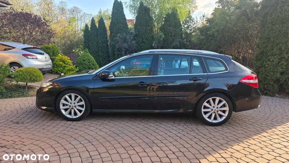 Renault Laguna V6 dCi 235 FAP GT - 4